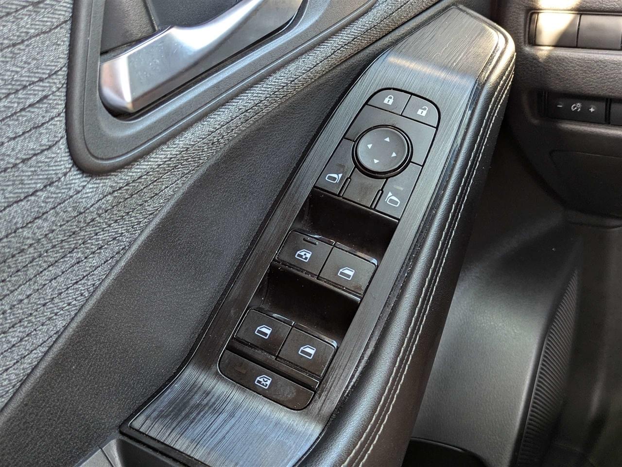 Nissan Rogue SV 2023