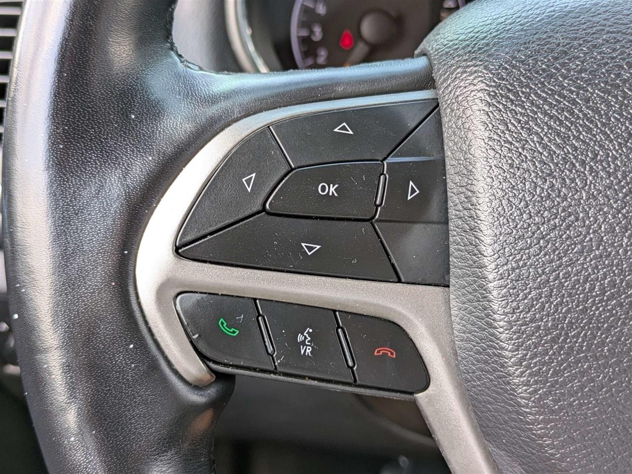 Jeep Grand Cherokee Laredo 2WD 2020