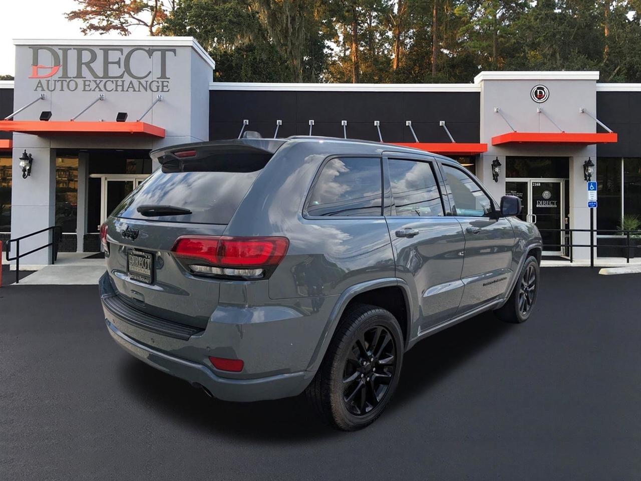 Jeep Grand Cherokee Laredo 2WD 2020