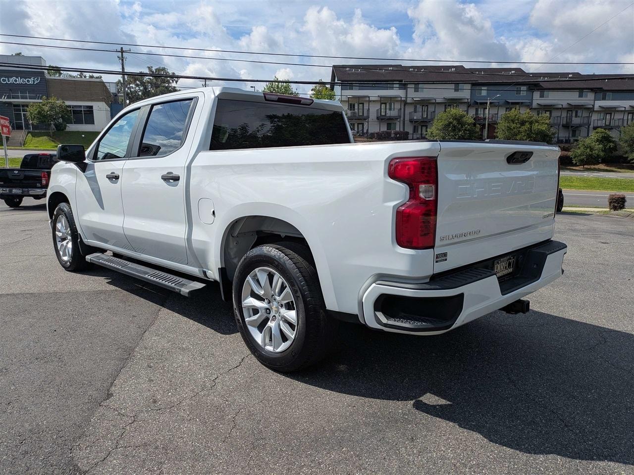 Chevrolet Silverado 1500 Custom Crew Cab 2WD 2022