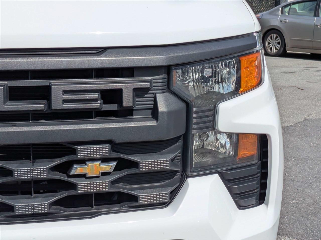 Chevrolet Silverado 1500 Custom Crew Cab 2WD 2022