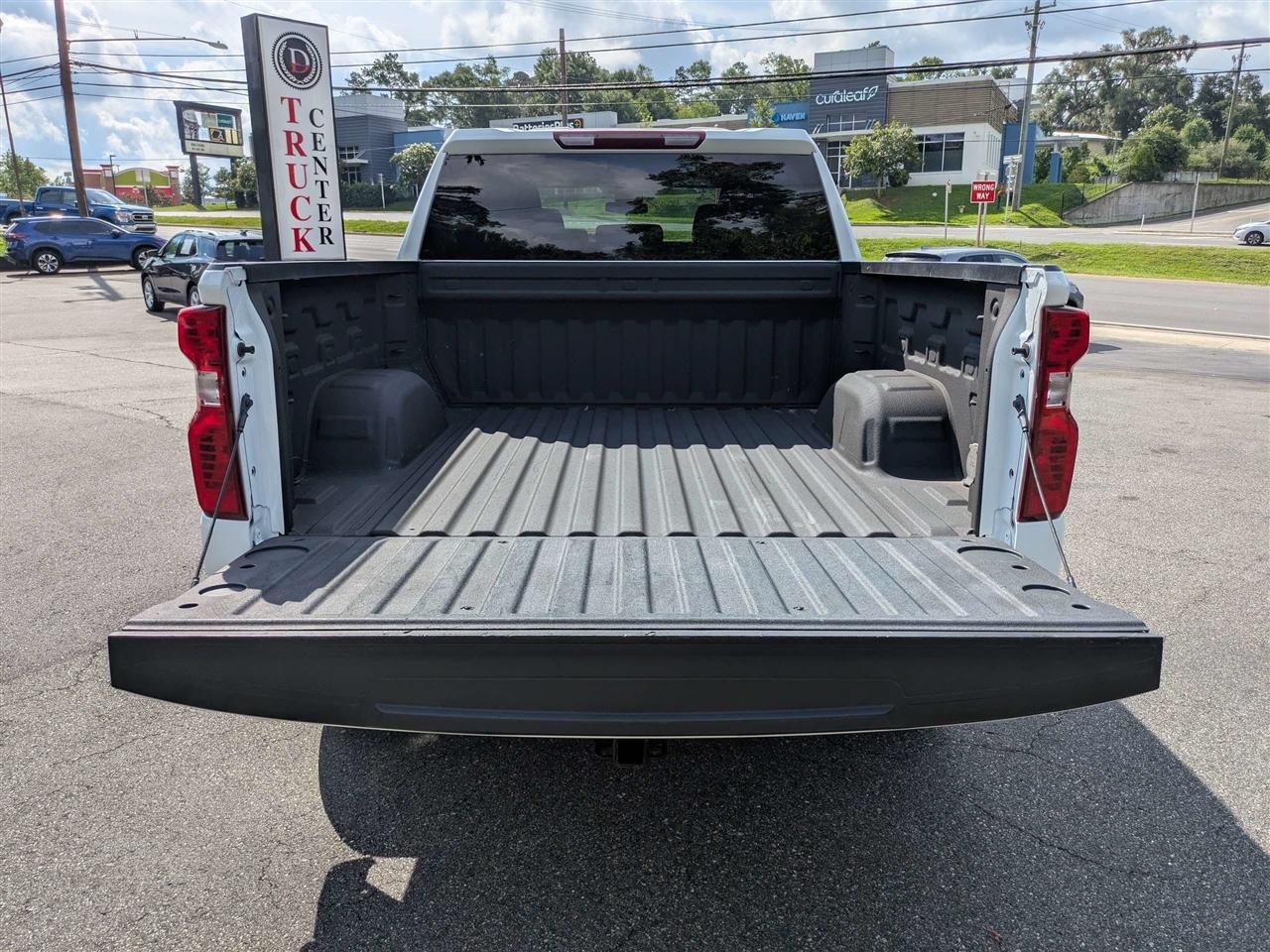 Chevrolet Silverado 1500 Custom Crew Cab 2WD 2022