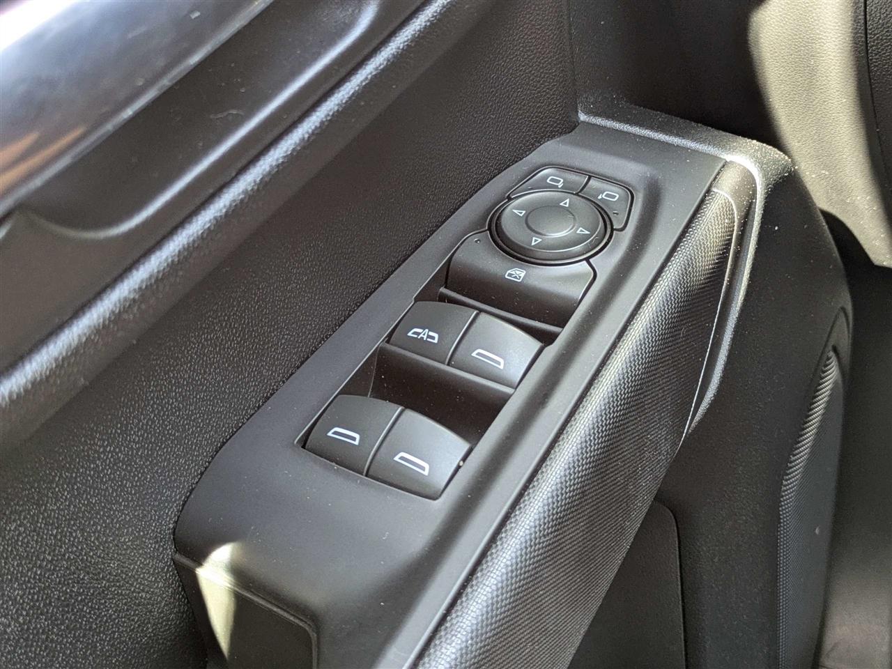 2022 Chevrolet Silverado 1500 Custom - Photo 22