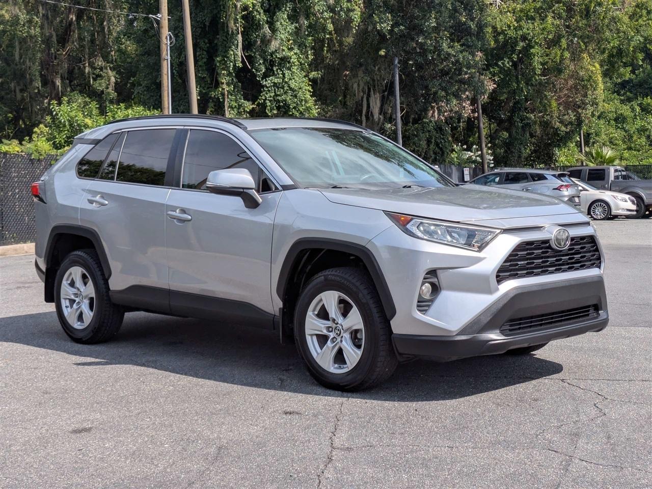 Toyota RAV4 XLE 2019