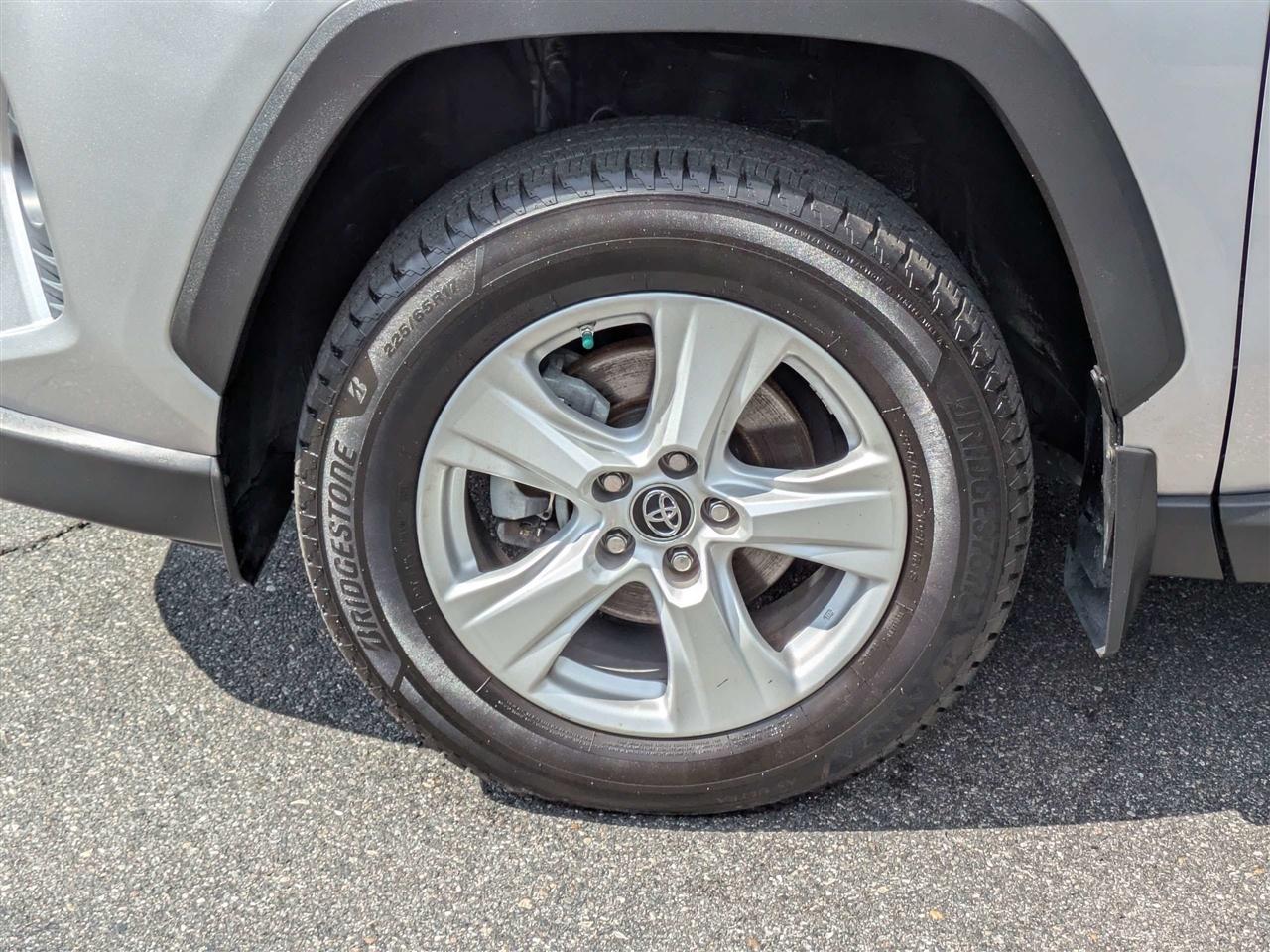Toyota RAV4 XLE 2019