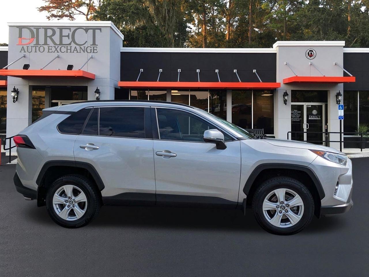Toyota RAV4 XLE 2019