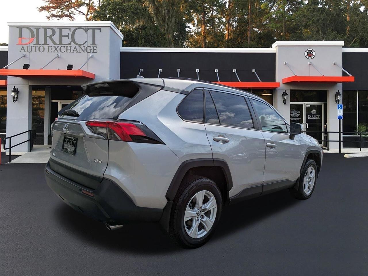 Toyota RAV4 XLE 2019