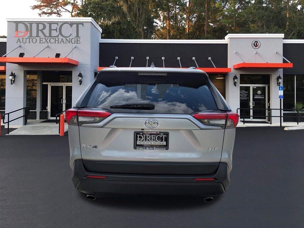 Toyota RAV4 XLE 2019