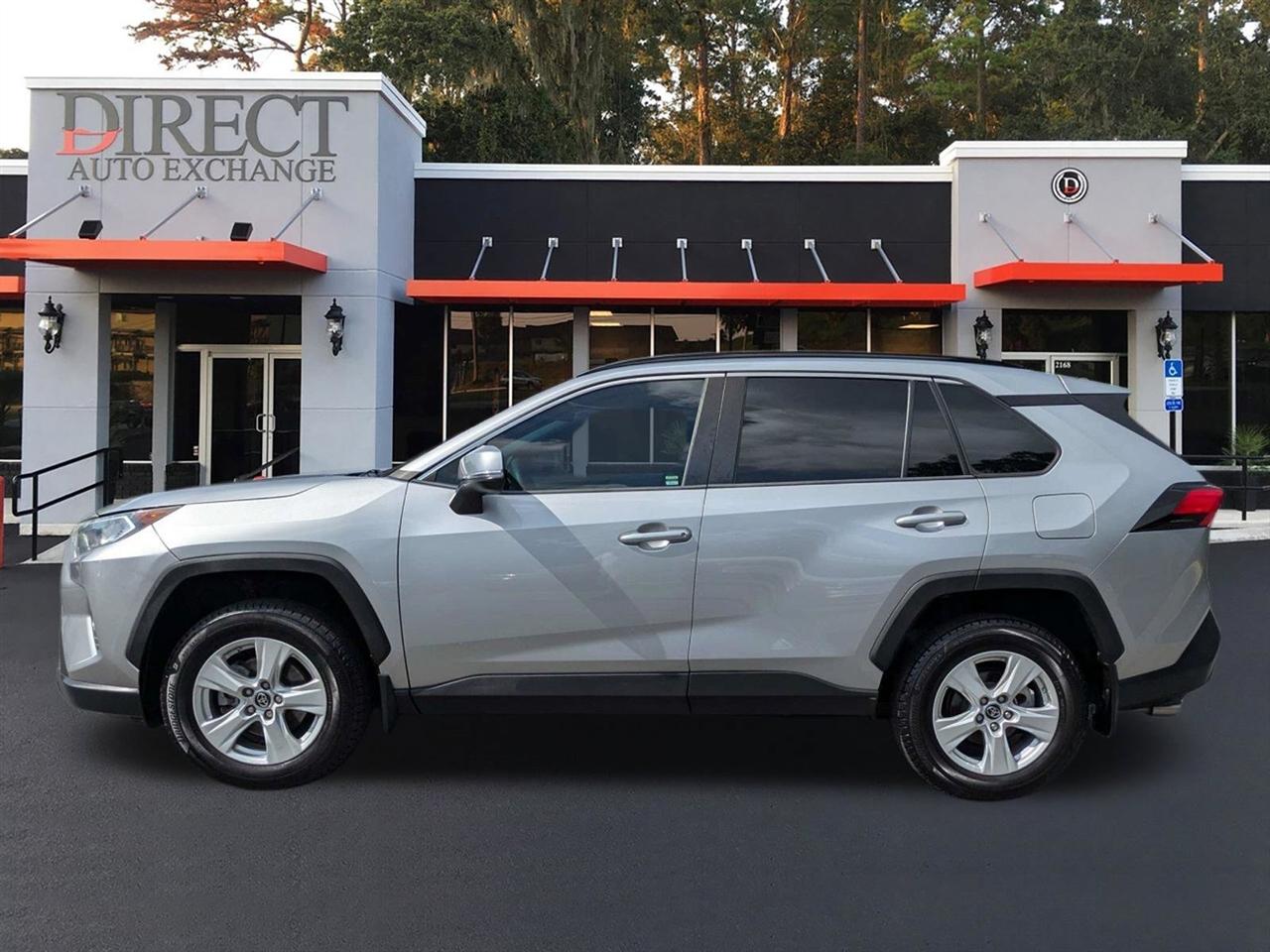 Toyota RAV4 XLE 2019