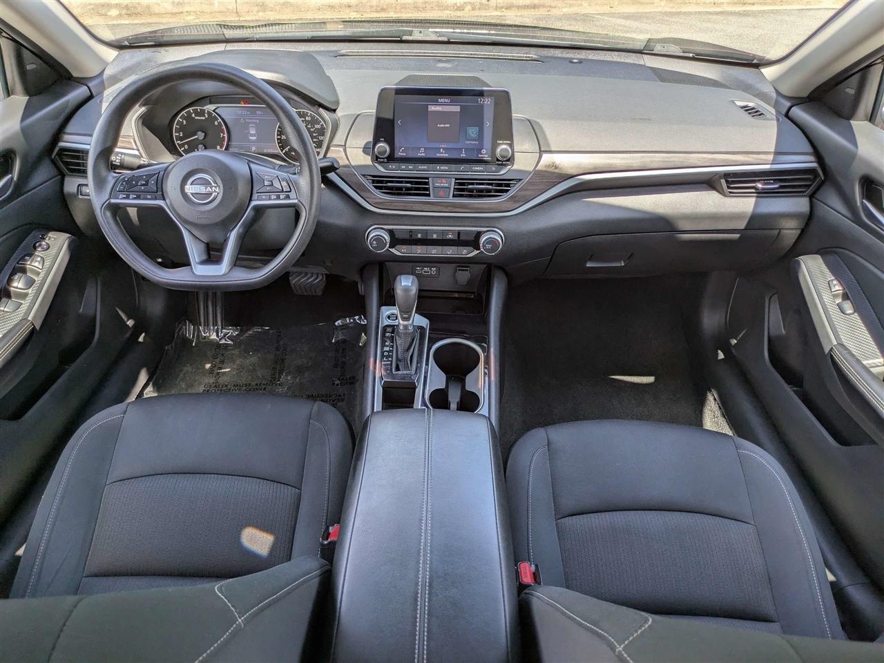 Nissan Altima 2.5 SV 2024