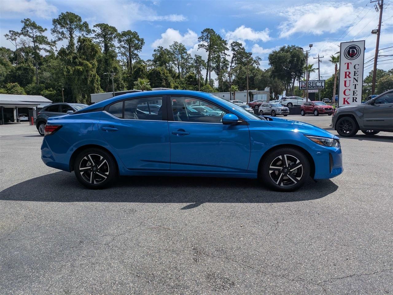 Nissan Sentra SV 2025