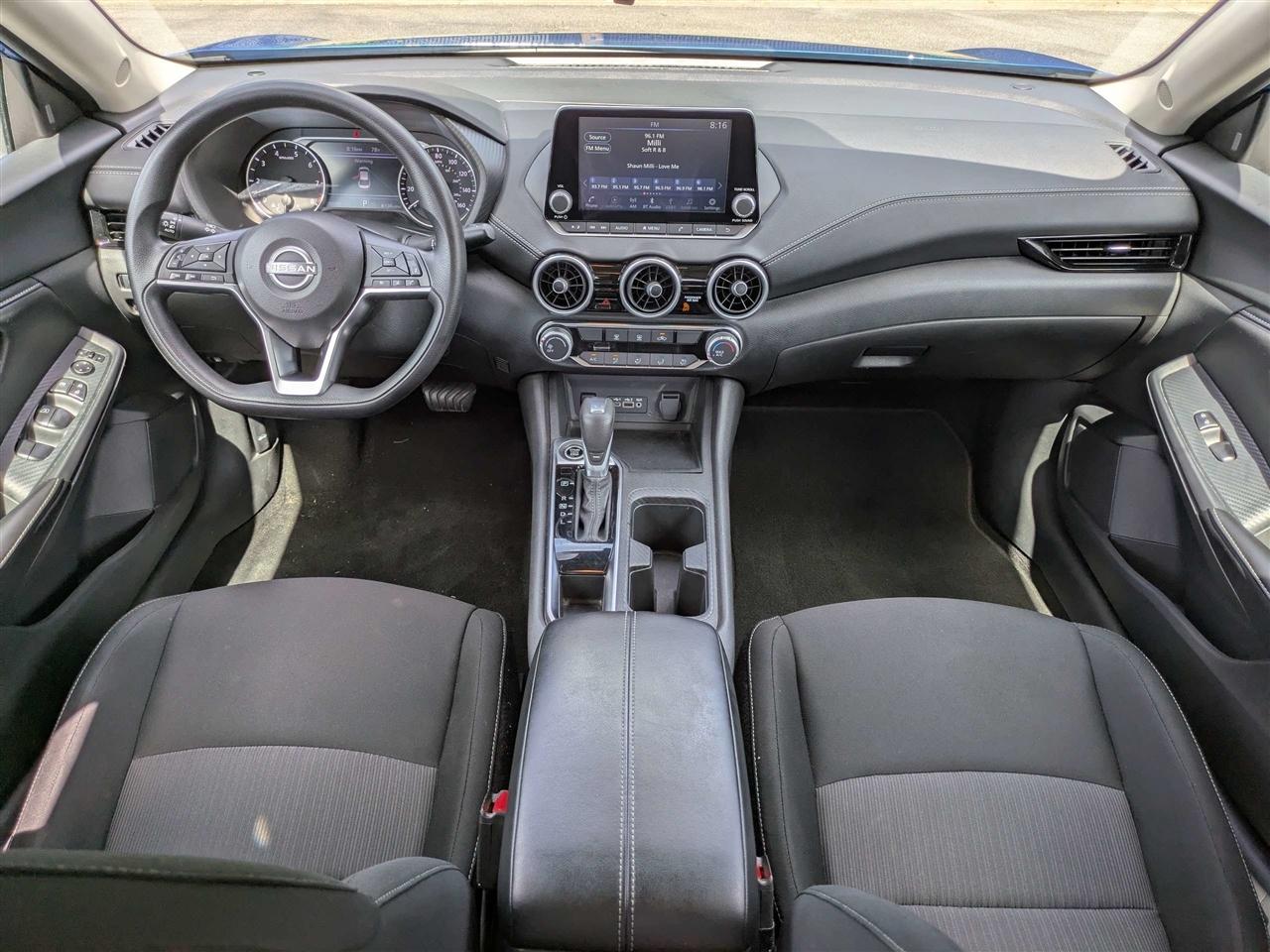Nissan Sentra SV 2025