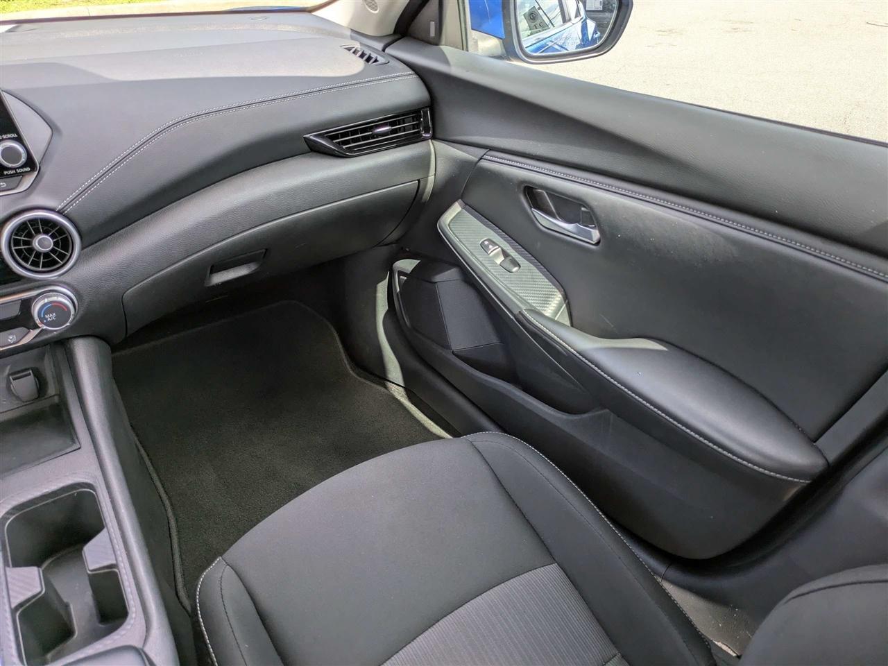 Nissan Sentra SV 2025