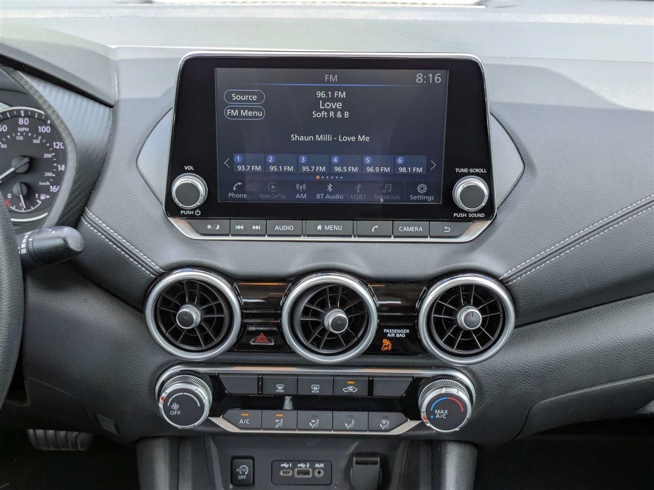 Nissan Sentra SV 2025