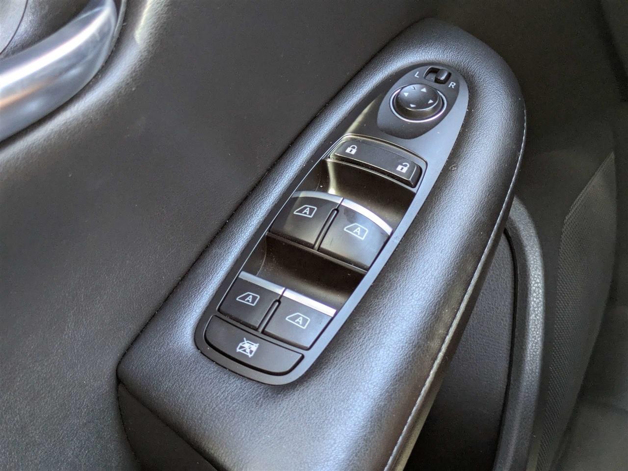Infiniti QX50 LUXE 2021