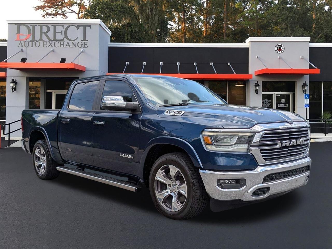 RAM 1500 Laramie Crew Cab SWB 2WD 2022