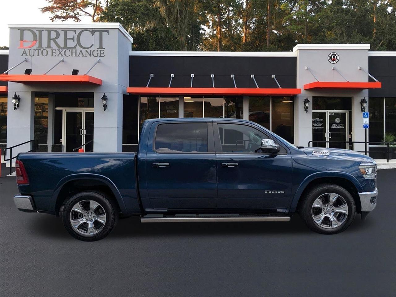 RAM 1500 Laramie Crew Cab SWB 2WD 2022