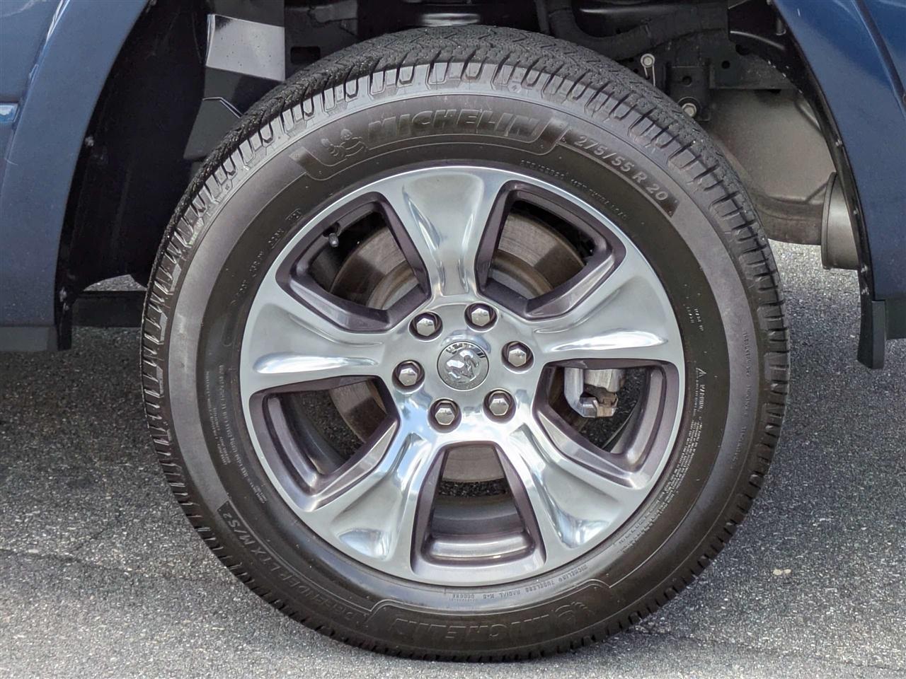 RAM 1500 Laramie Crew Cab SWB 2WD 2022