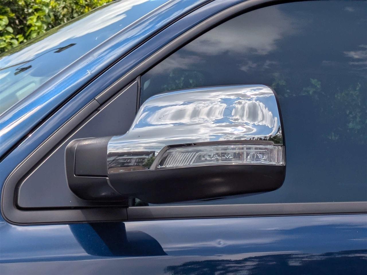RAM 1500 Laramie Crew Cab SWB 2WD 2022