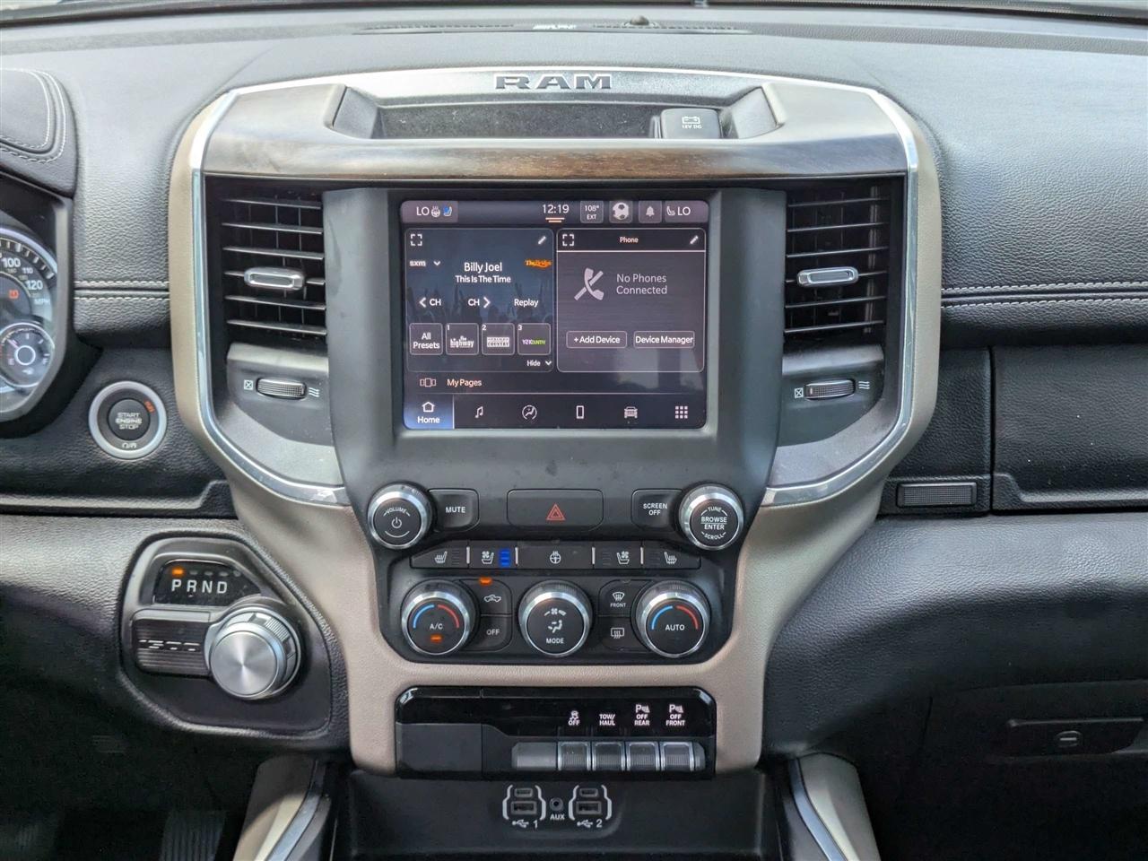 RAM 1500 Laramie Crew Cab SWB 2WD 2022