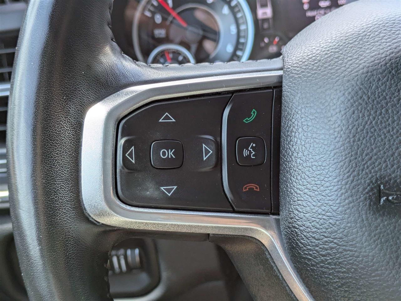 RAM 1500 Laramie Crew Cab SWB 2WD 2022