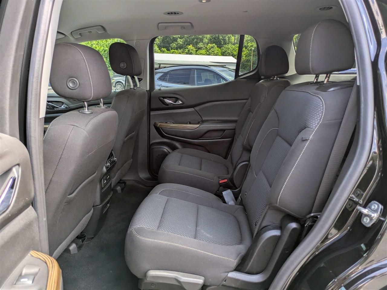 GMC Acadia SLE-1 FWD 2020