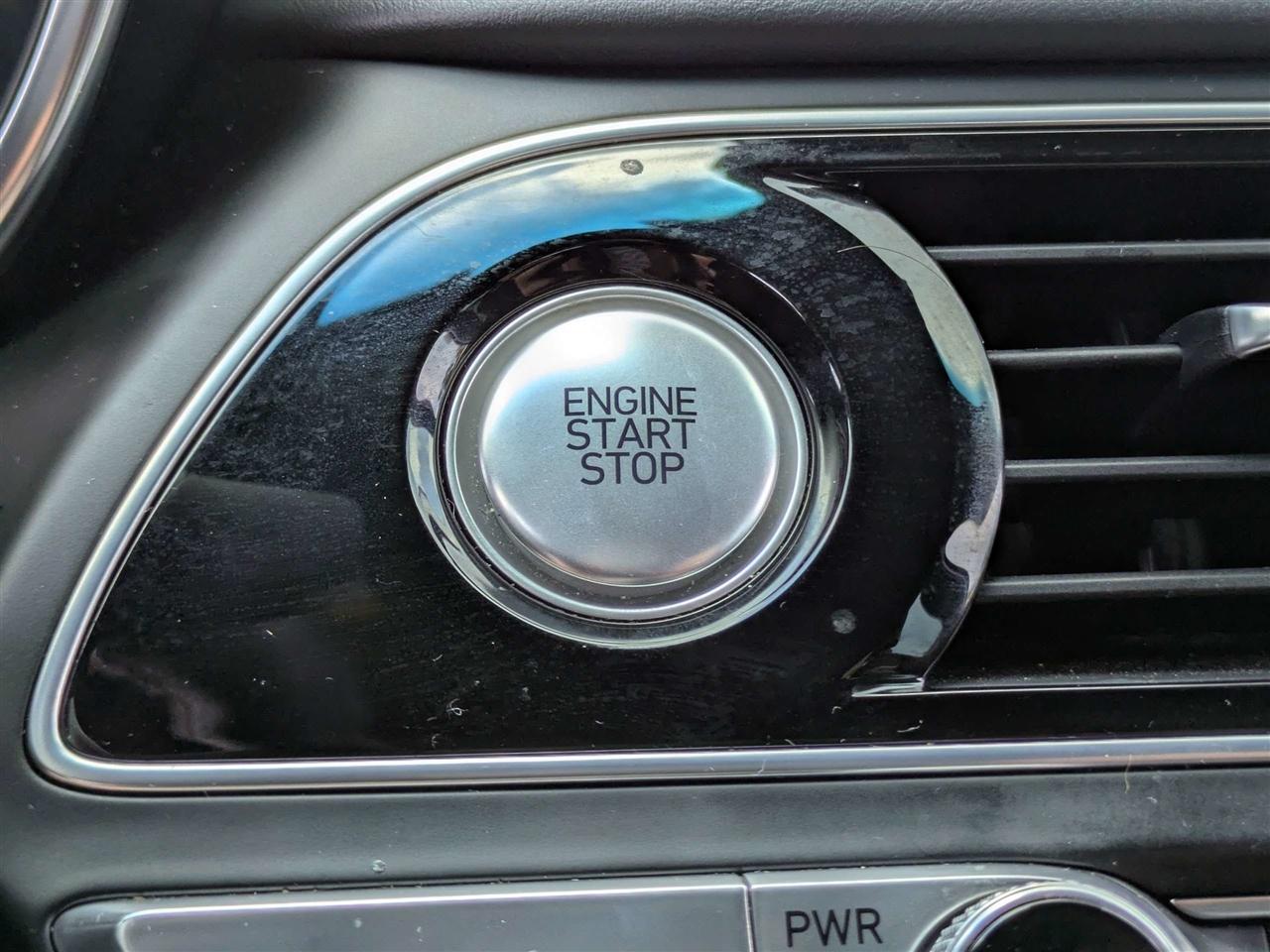 Genesis G70 2.0T 2023