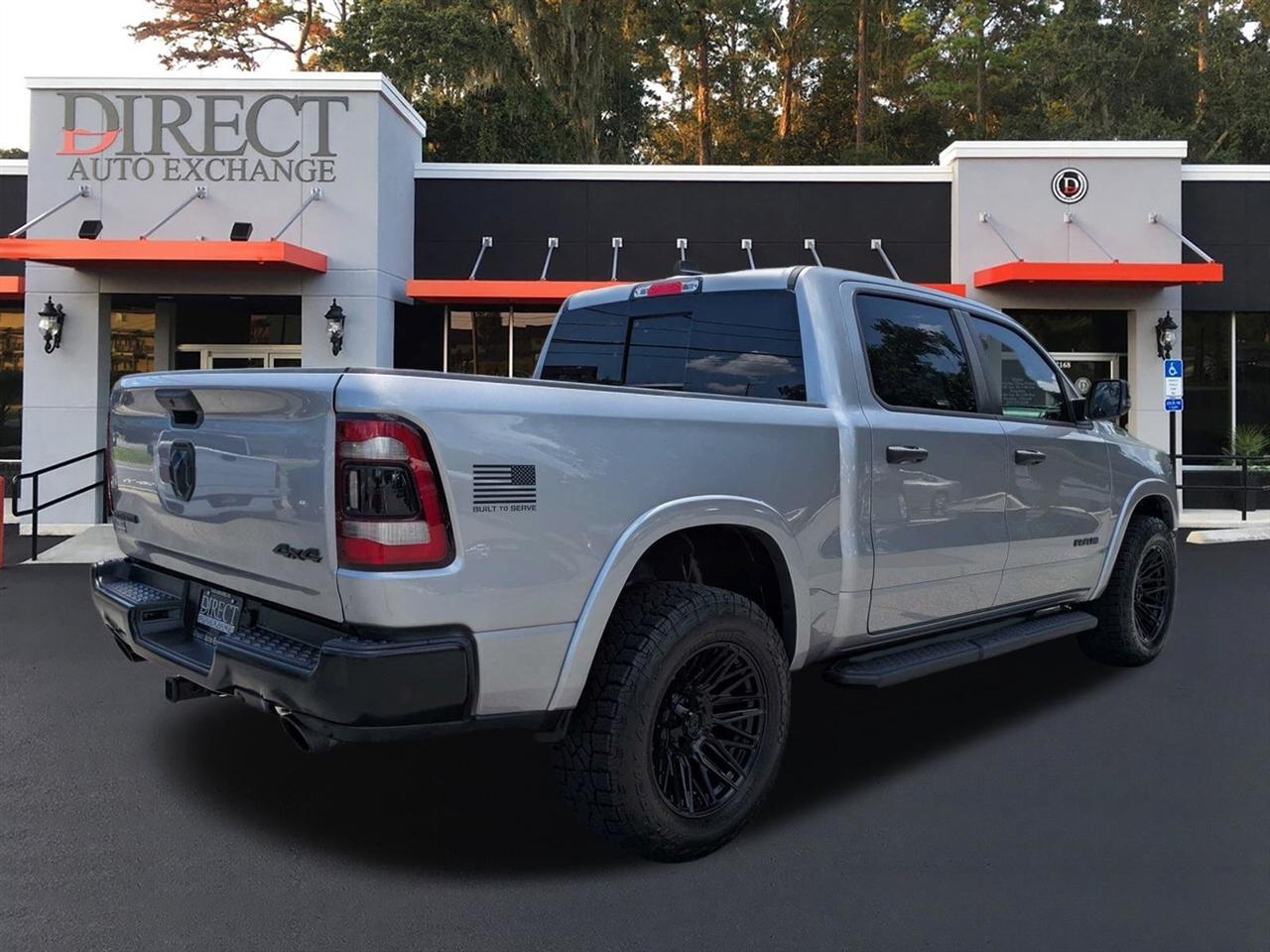 RAM 1500 Big Horn Crew Cab SWB 4WD 2024