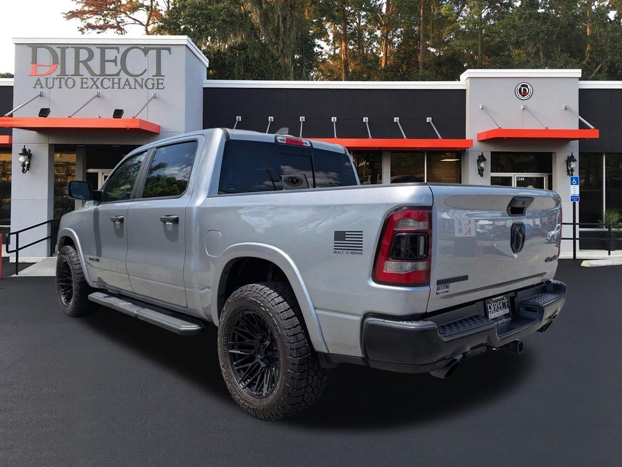 RAM 1500 Big Horn Crew Cab SWB 4WD 2024