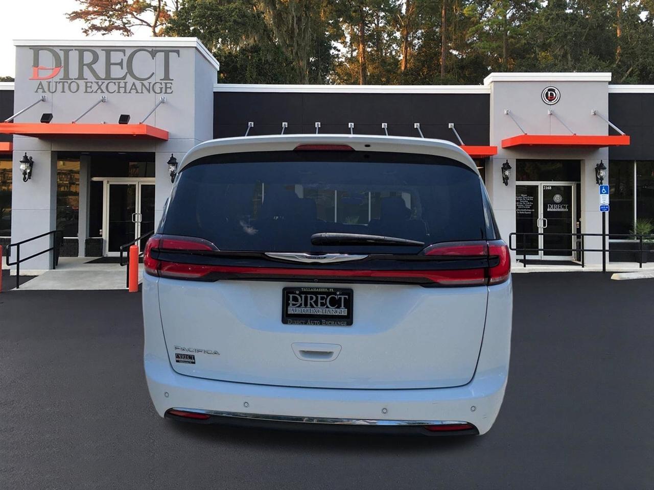 Chrysler Pacifica Touring L 2023