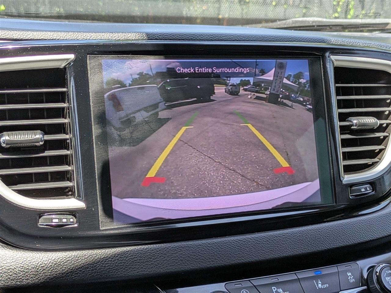 Chrysler Pacifica Touring L 2023