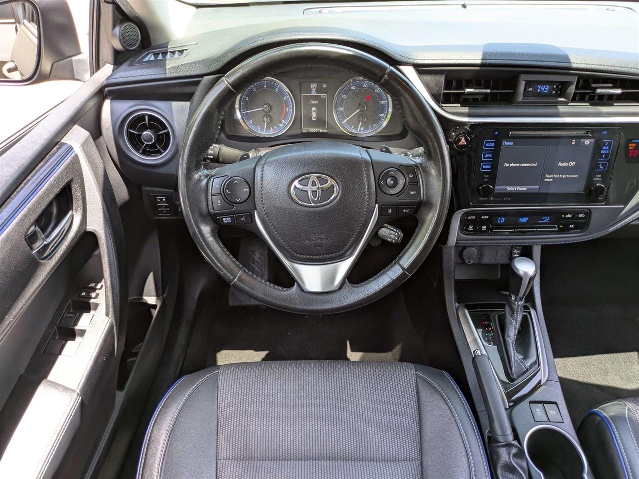 Toyota Corolla L CVT 2018