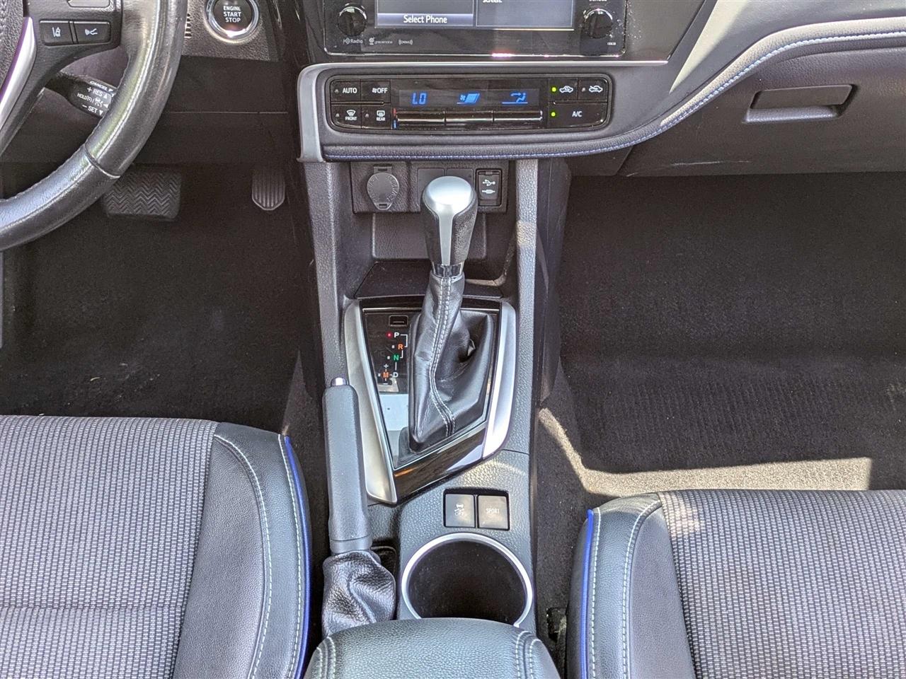 Toyota Corolla L CVT 2018
