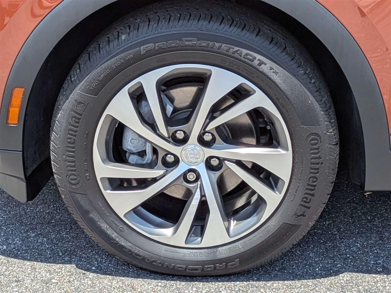 Buick Envision Essense 2021