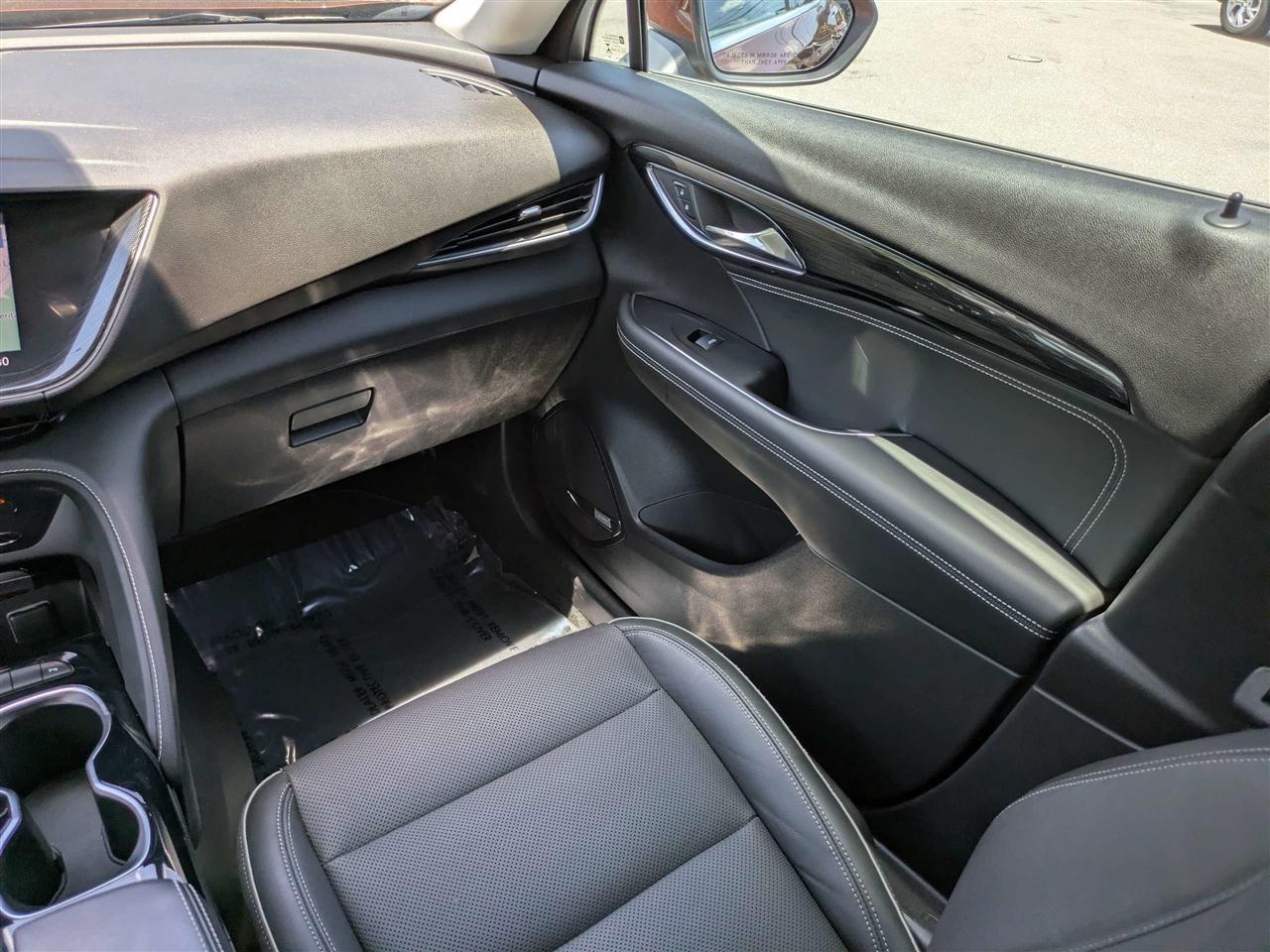 Buick Envision Essense 2021