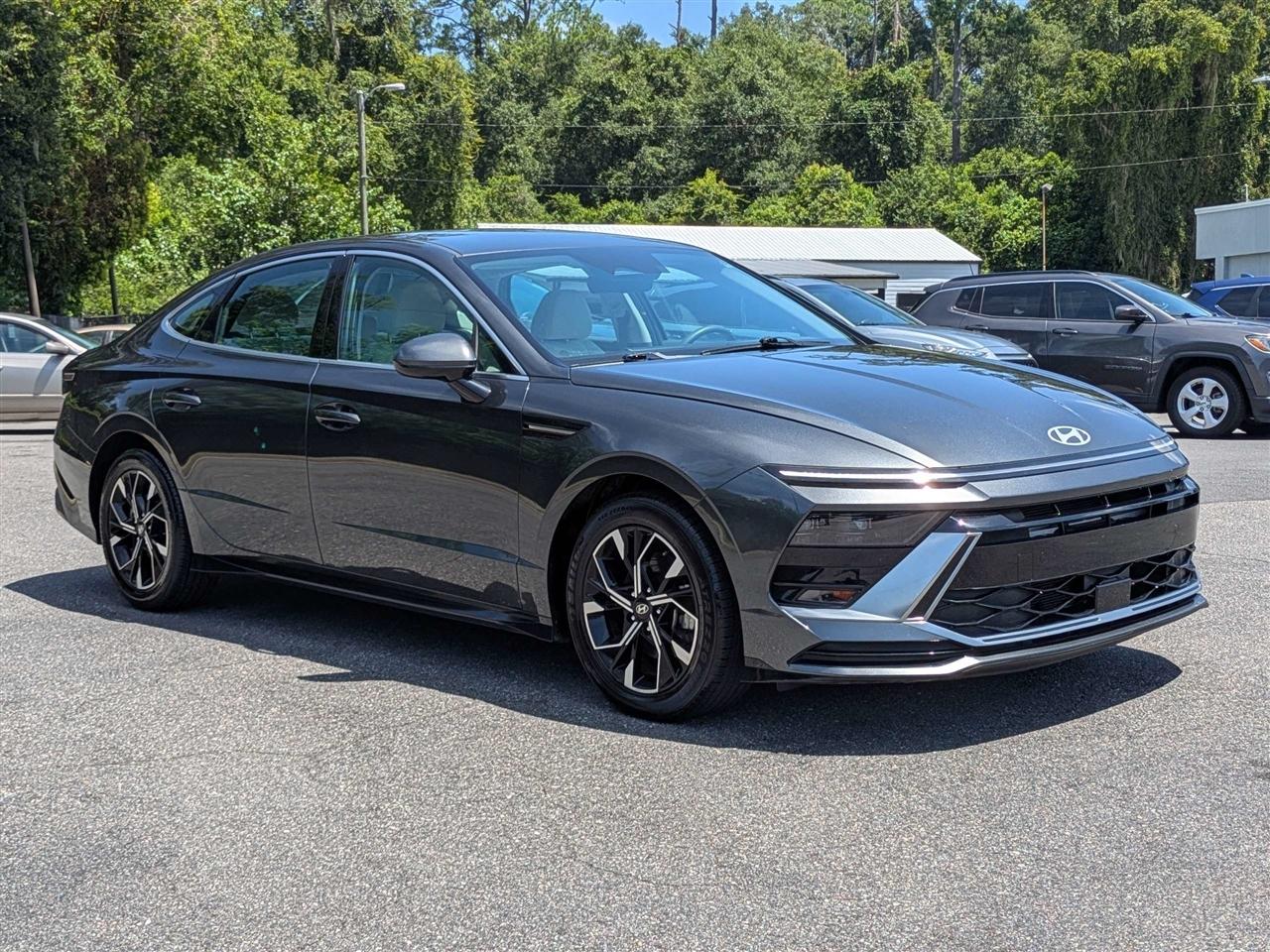 Hyundai Sonata SEL 2025