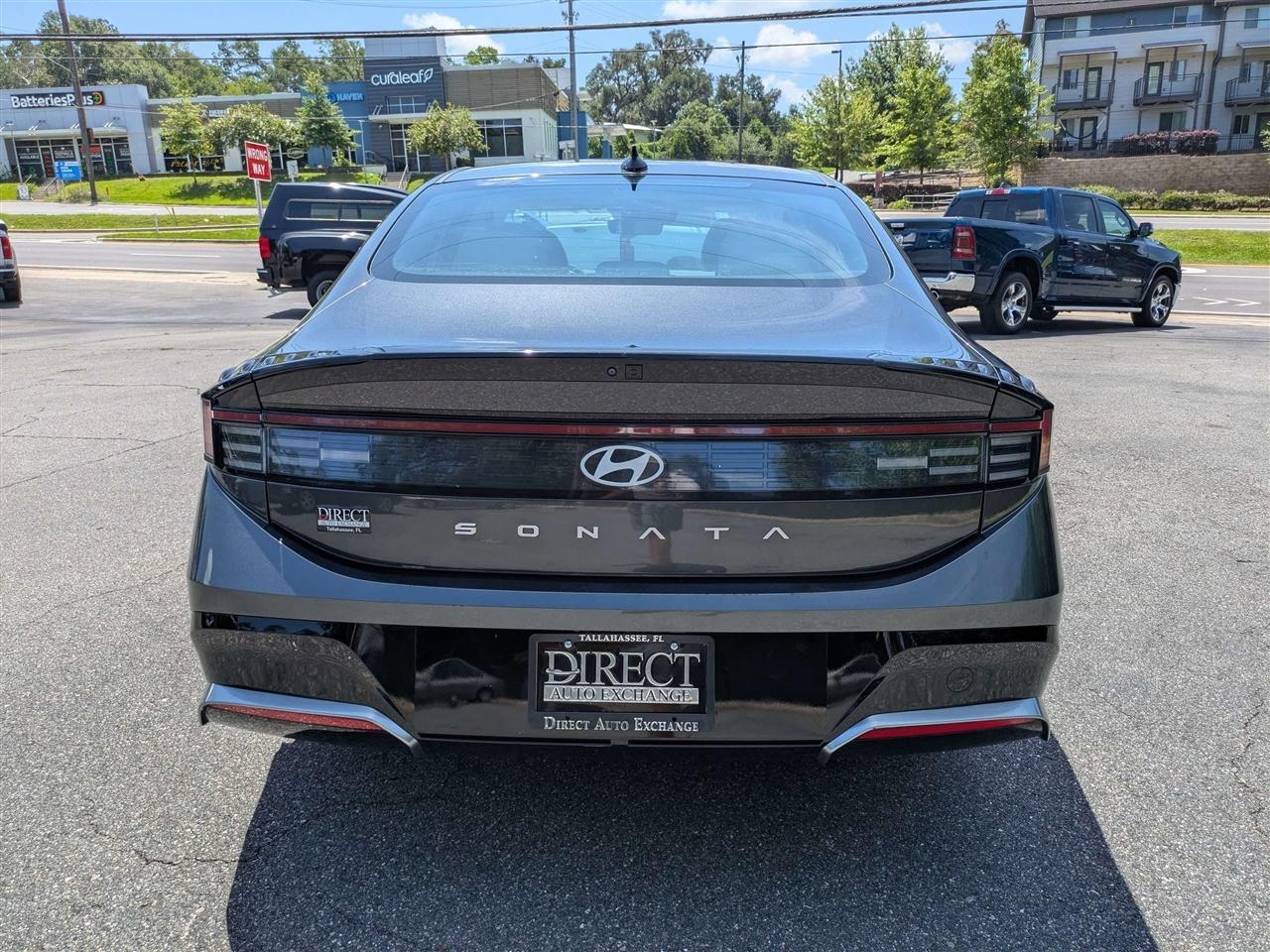 Hyundai Sonata SEL 2025