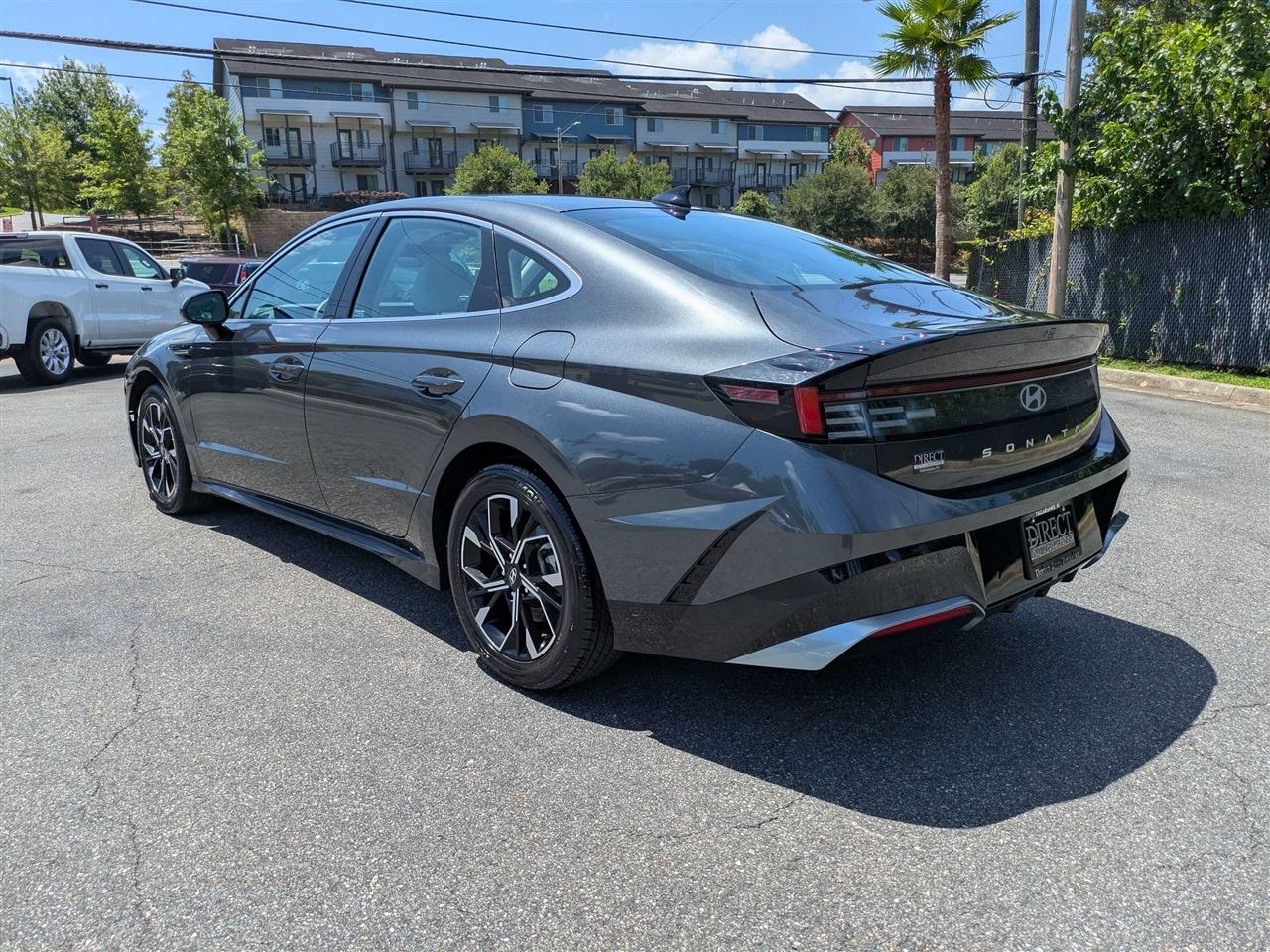 Hyundai Sonata SEL 2025