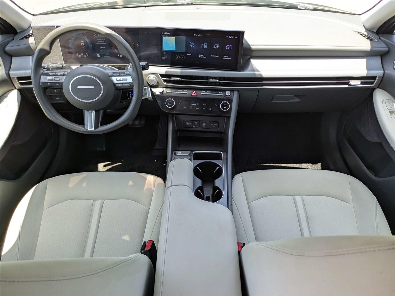 Hyundai Sonata SEL 2025