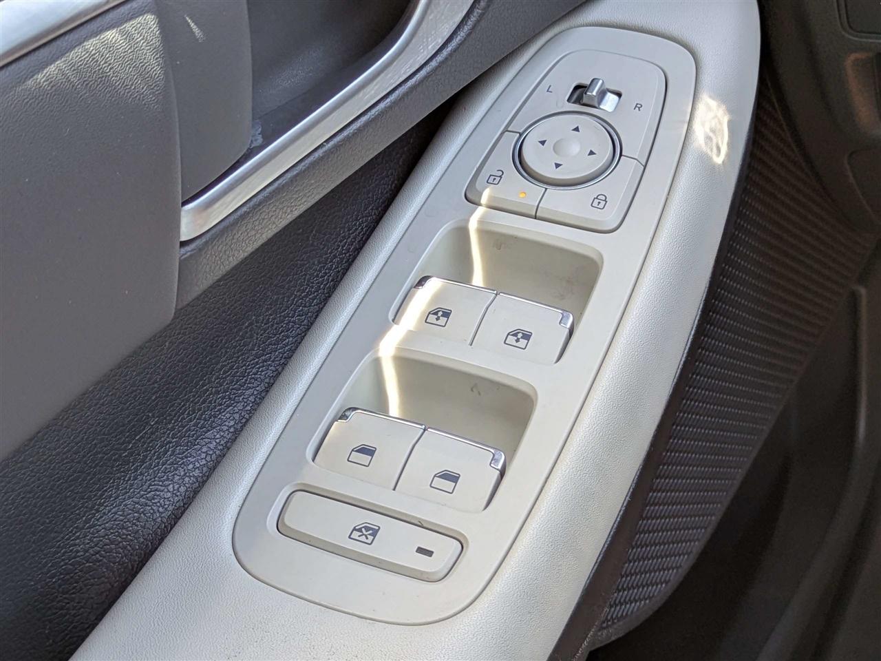 Hyundai Sonata SEL 2025