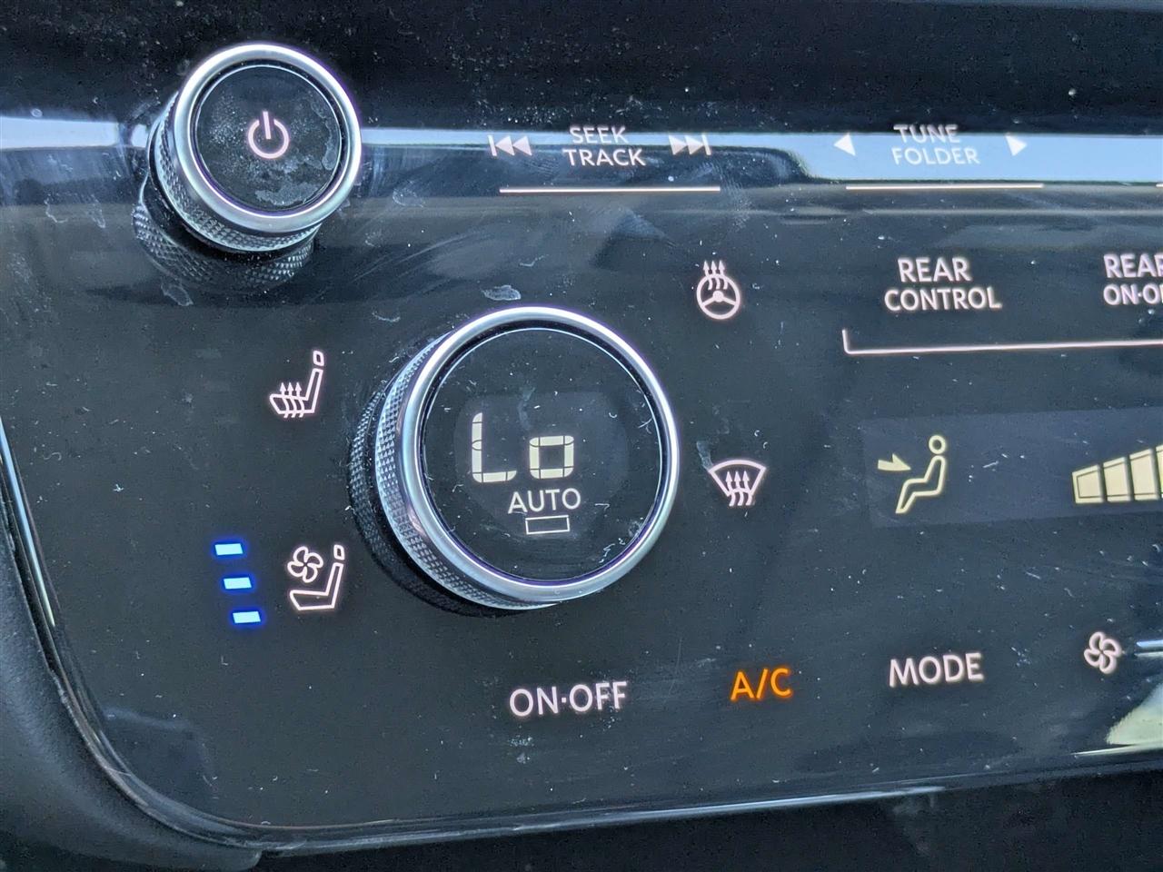 Infiniti QX60 LUXE AWD 2023