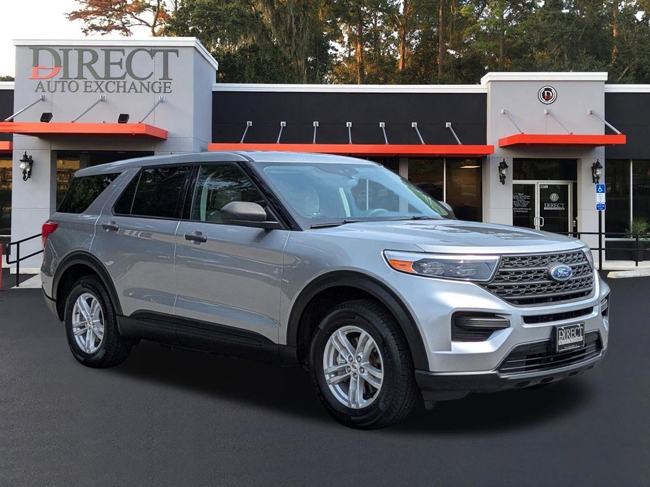Ford Explorer Base AWD 2022