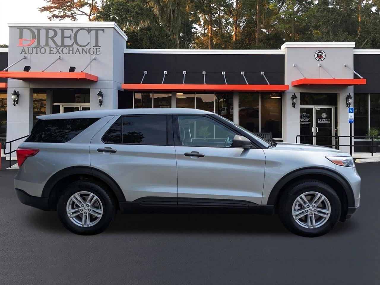 Ford Explorer Base AWD 2022