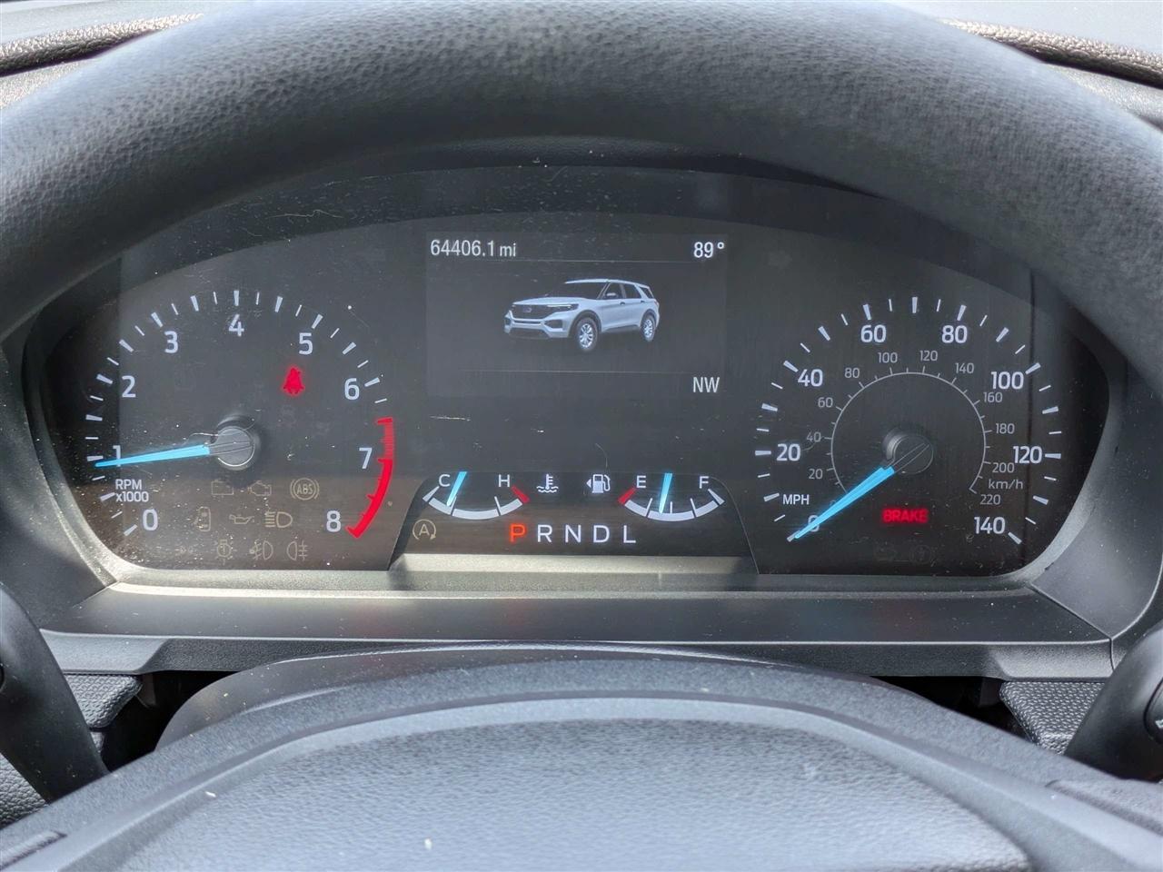 Ford Explorer Base AWD 2022