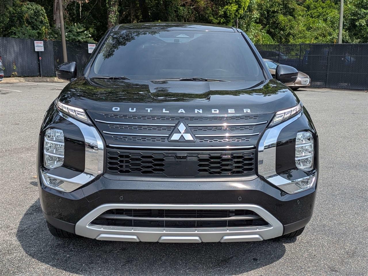 Mitsubishi Outlander SE 2WD 2024
