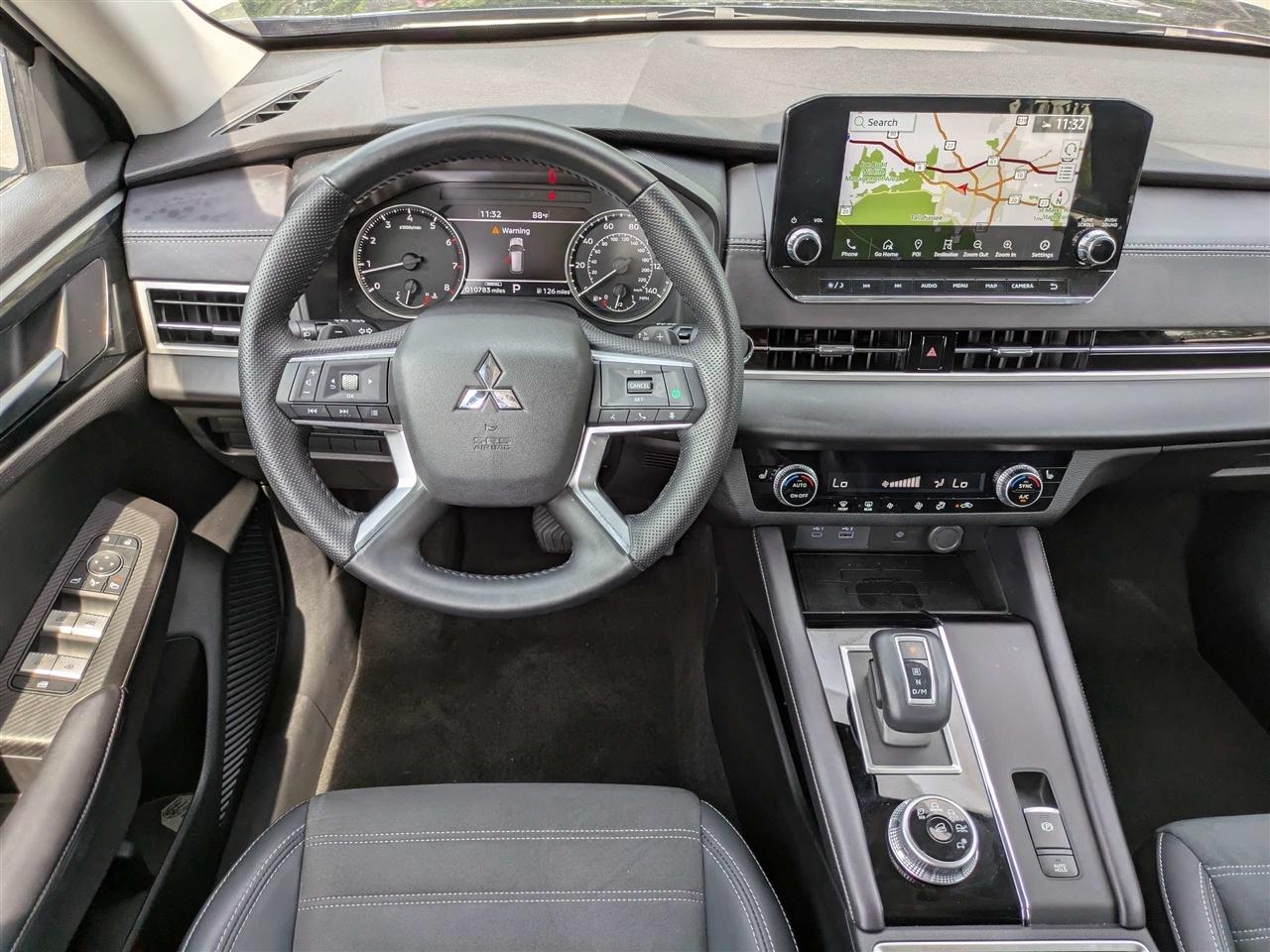 Mitsubishi Outlander SE 2WD 2024