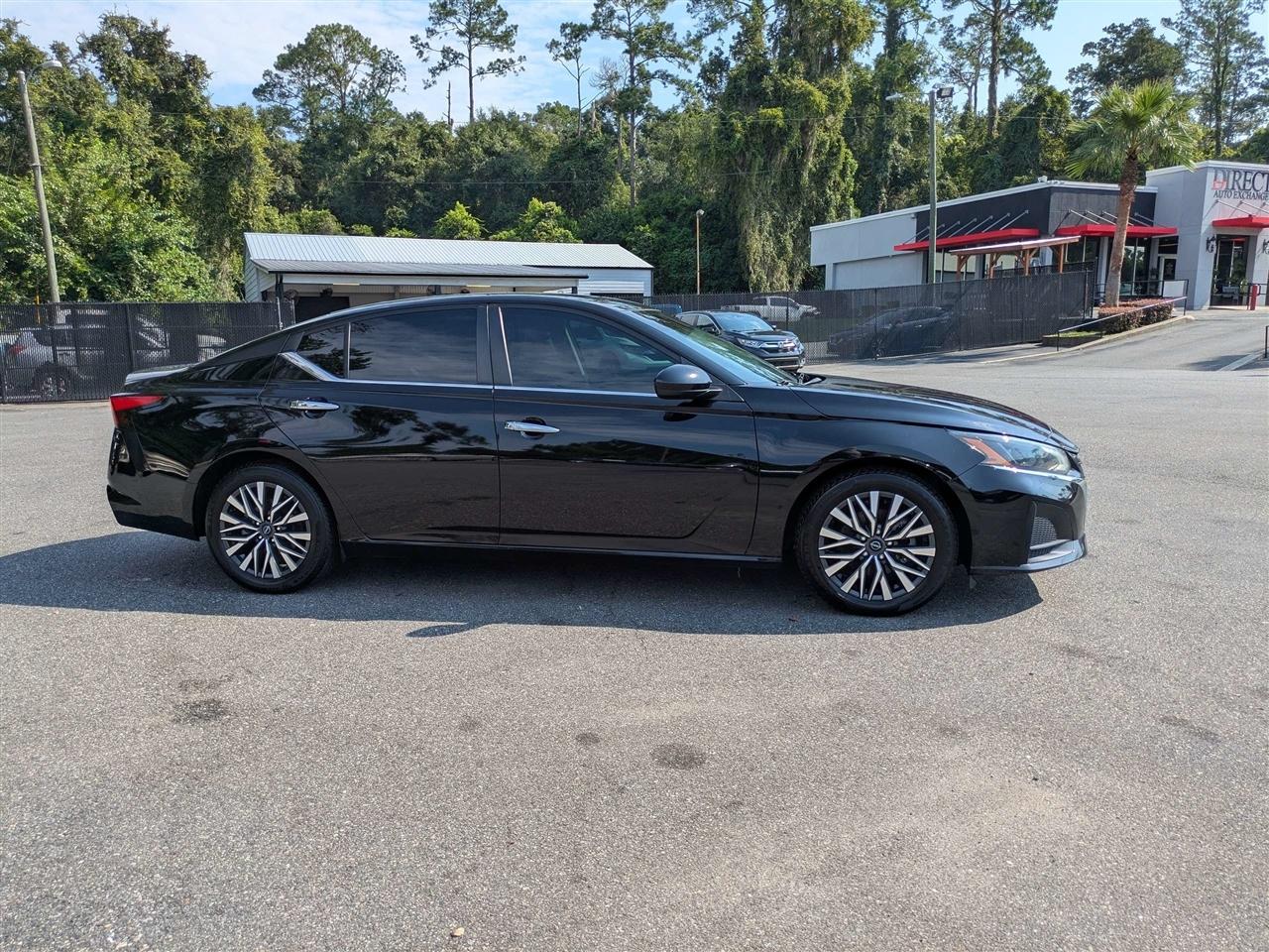 Nissan Altima 2.5 SV 2023
