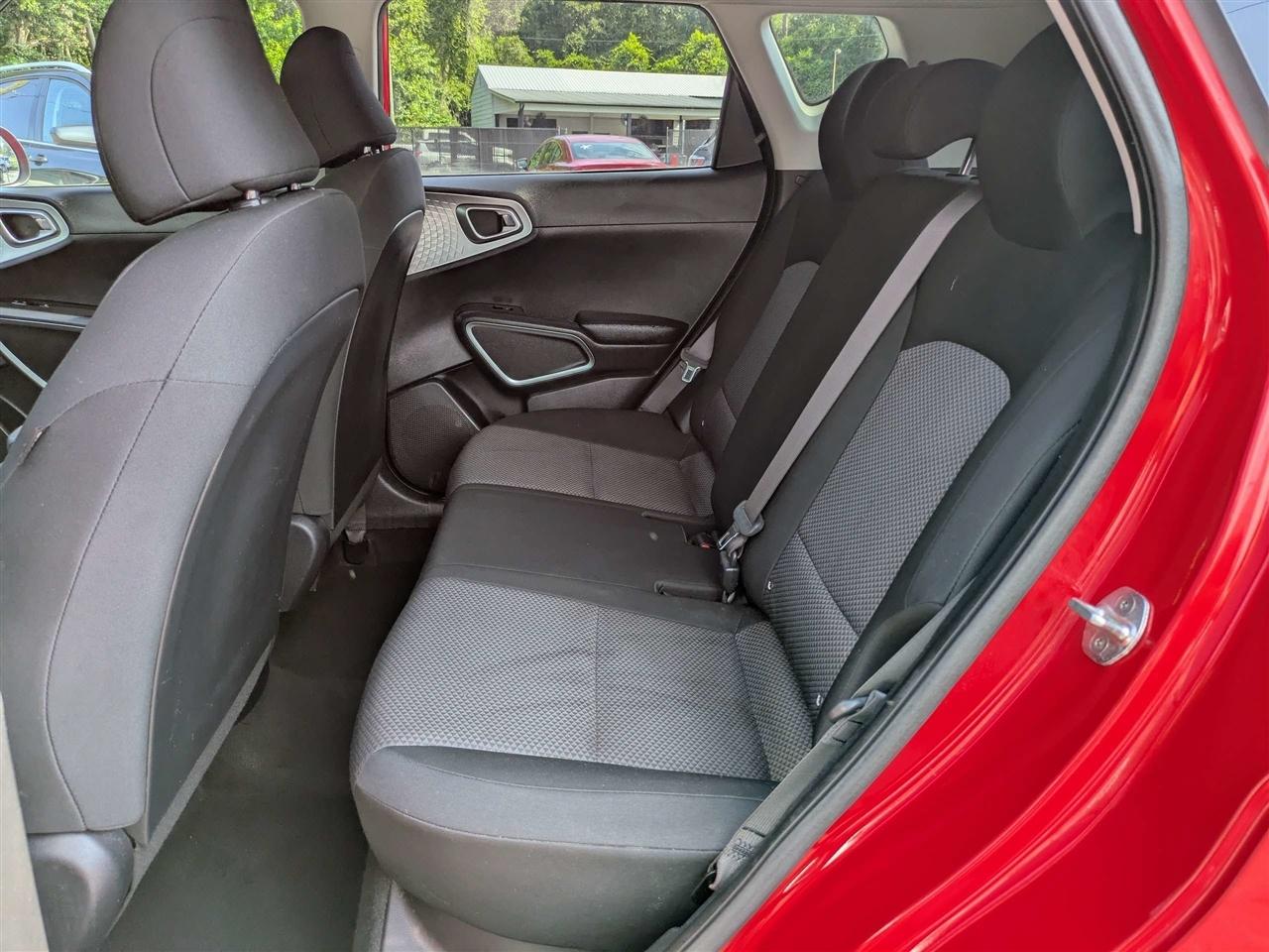 Kia Soul LX CVT 2022
