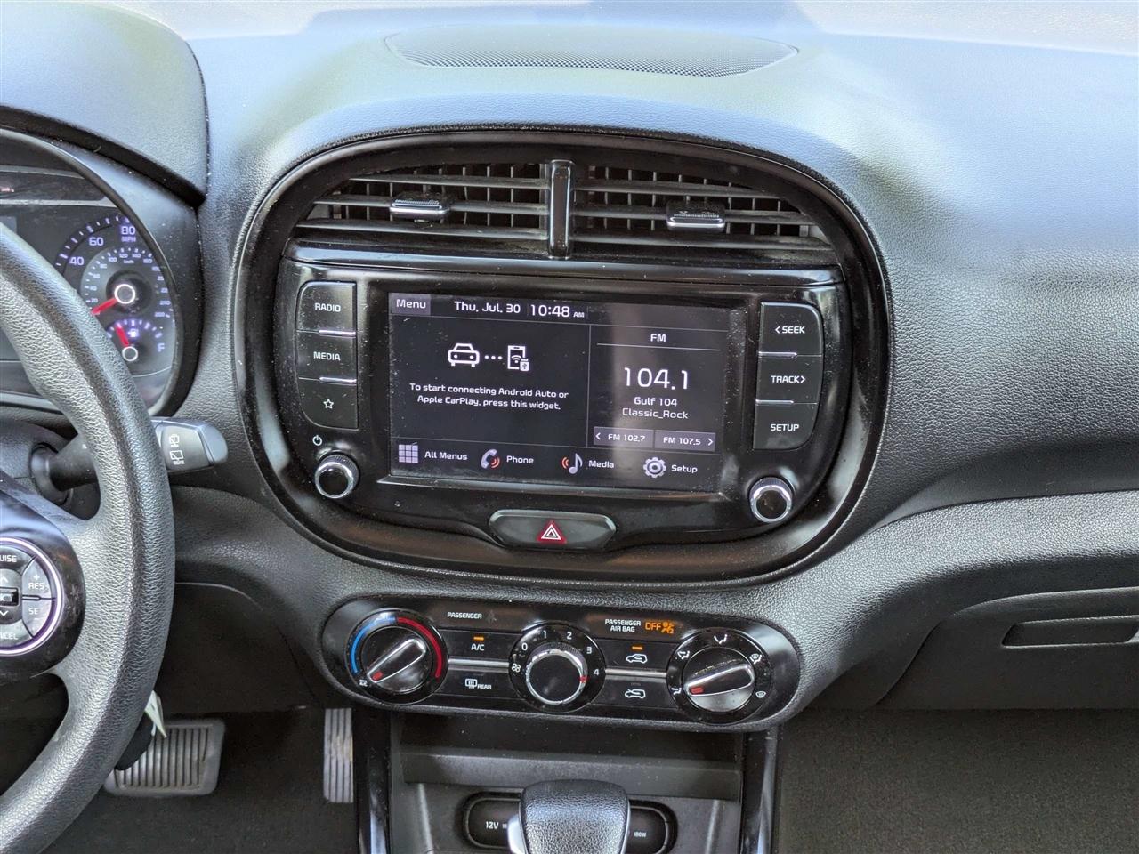 Kia Soul LX CVT 2022