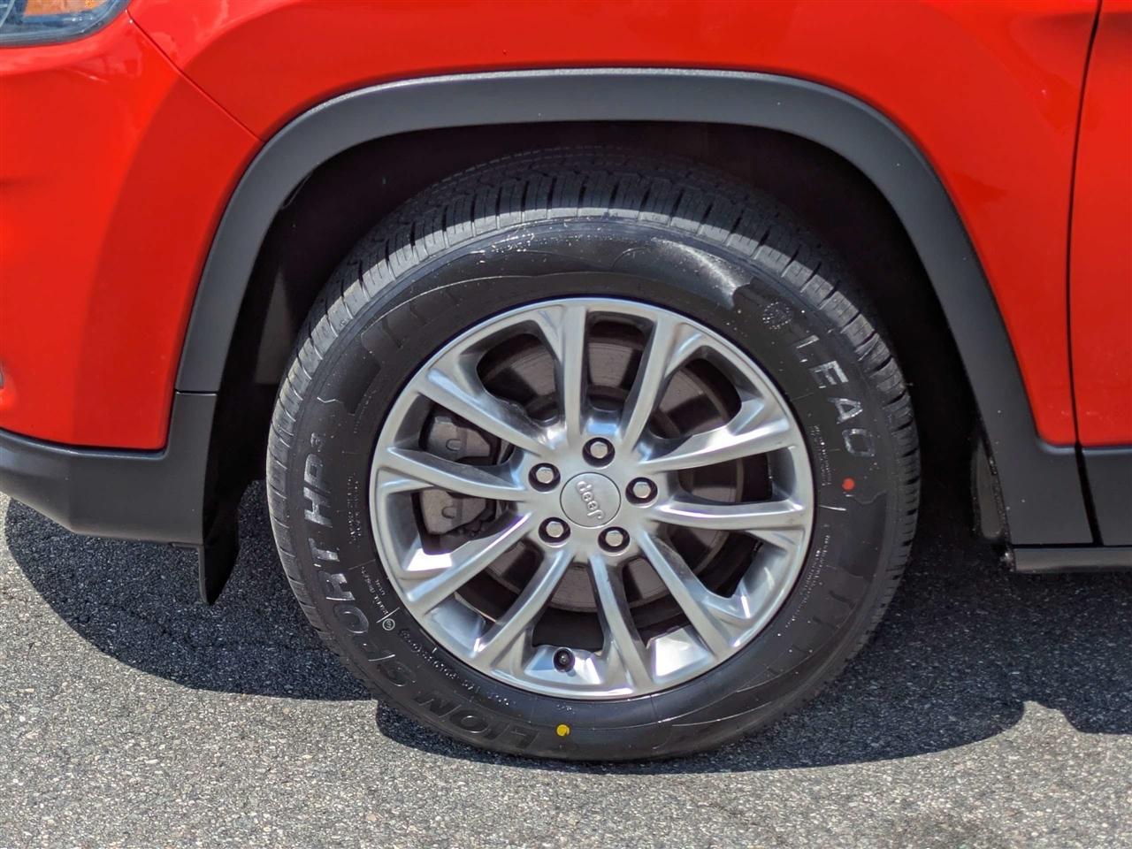 Jeep Cherokee Latitude Plus FWD 2021